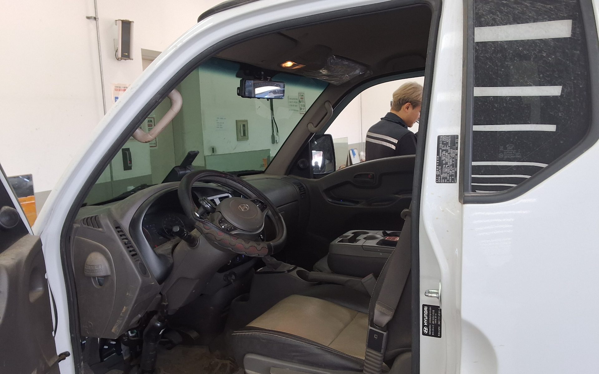 هيونداي بورتر 2024 - صورة 9