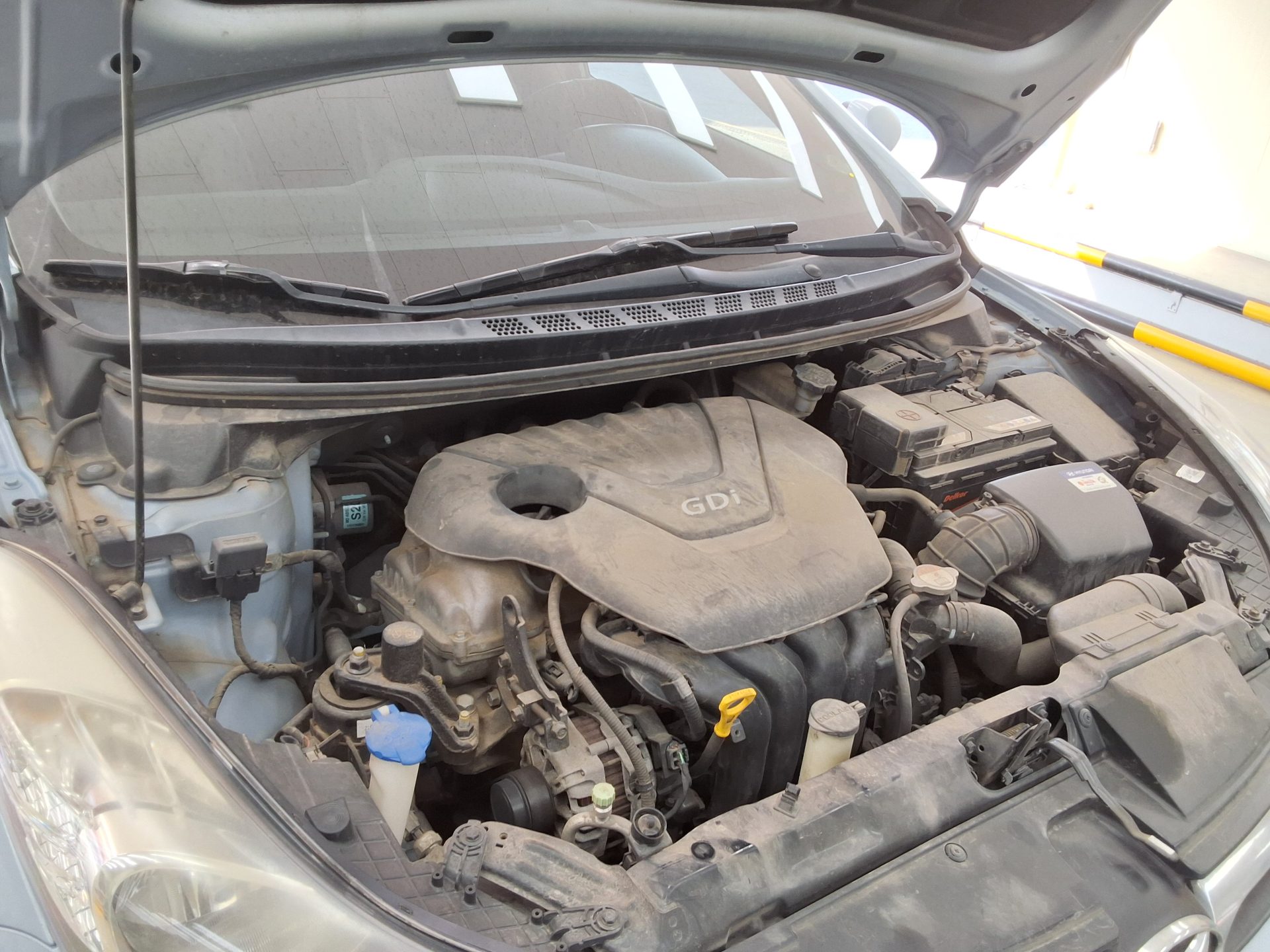 Hyundai Elantra 2012 - Image 17