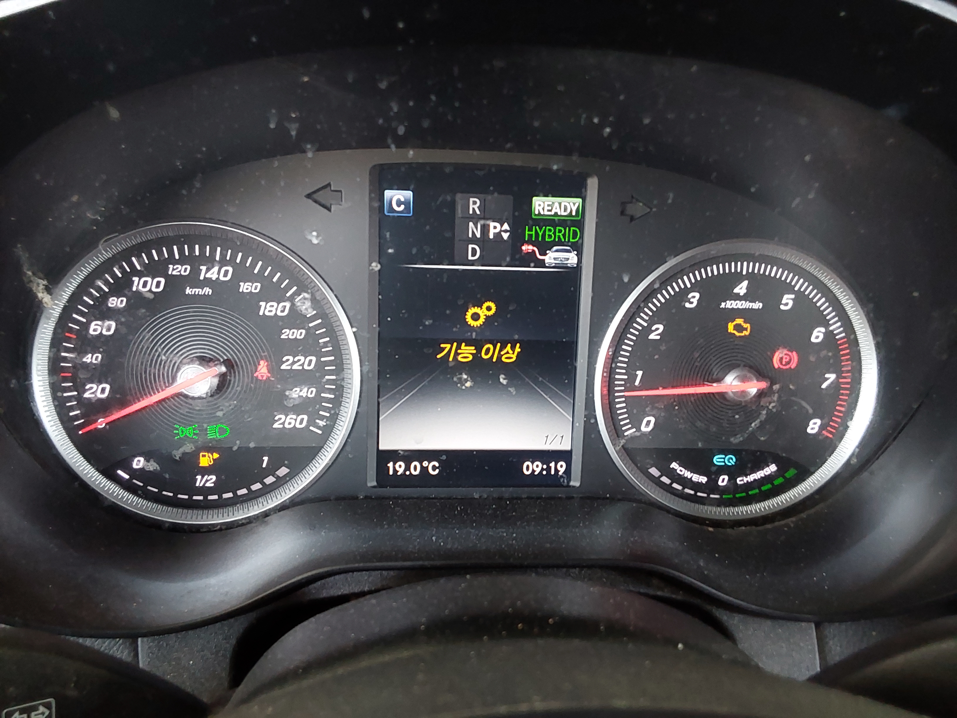 2019 - mercedes-benz glc350e