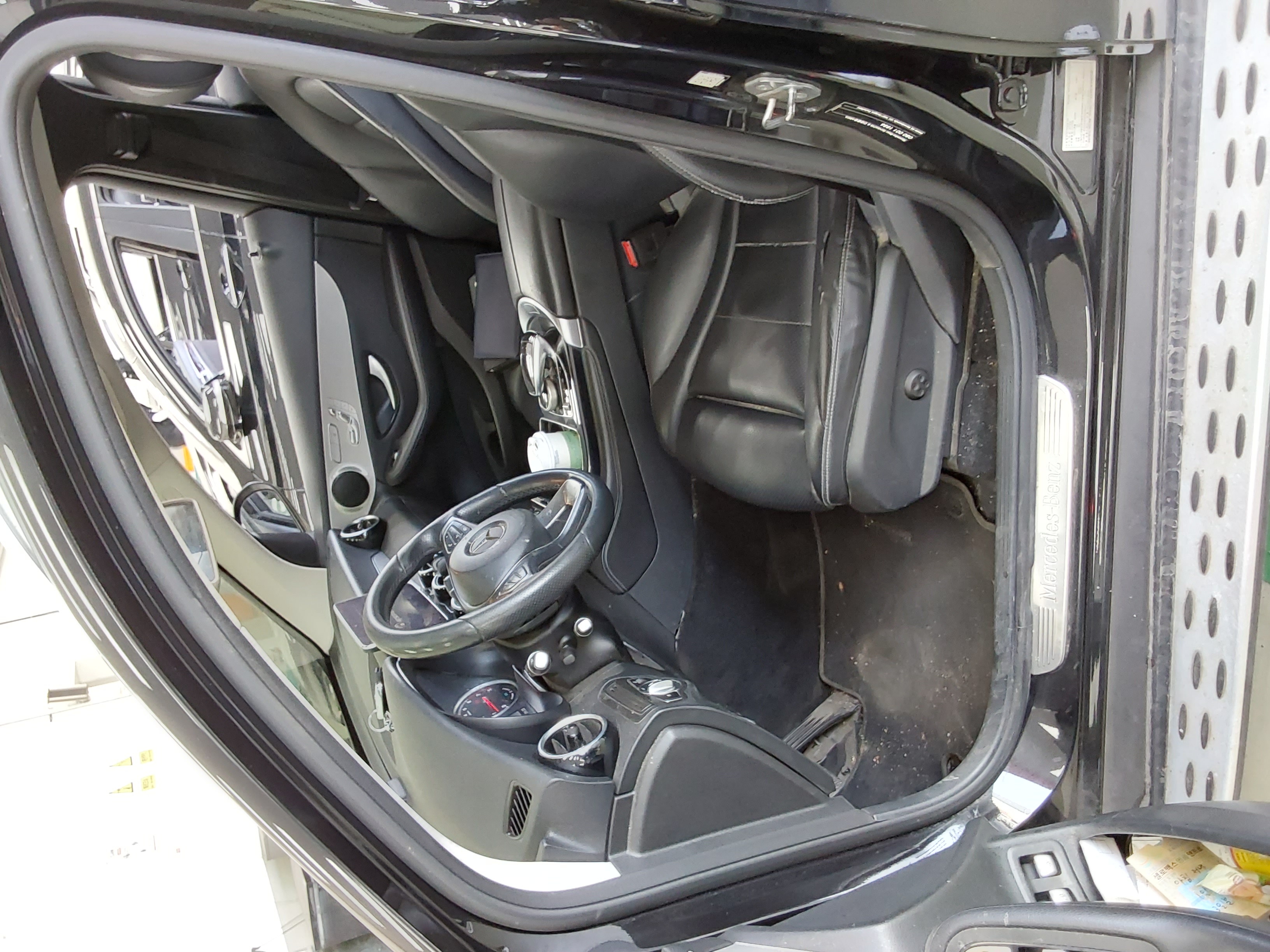 مرسيدس بنز GLC 2019 - صورة 9