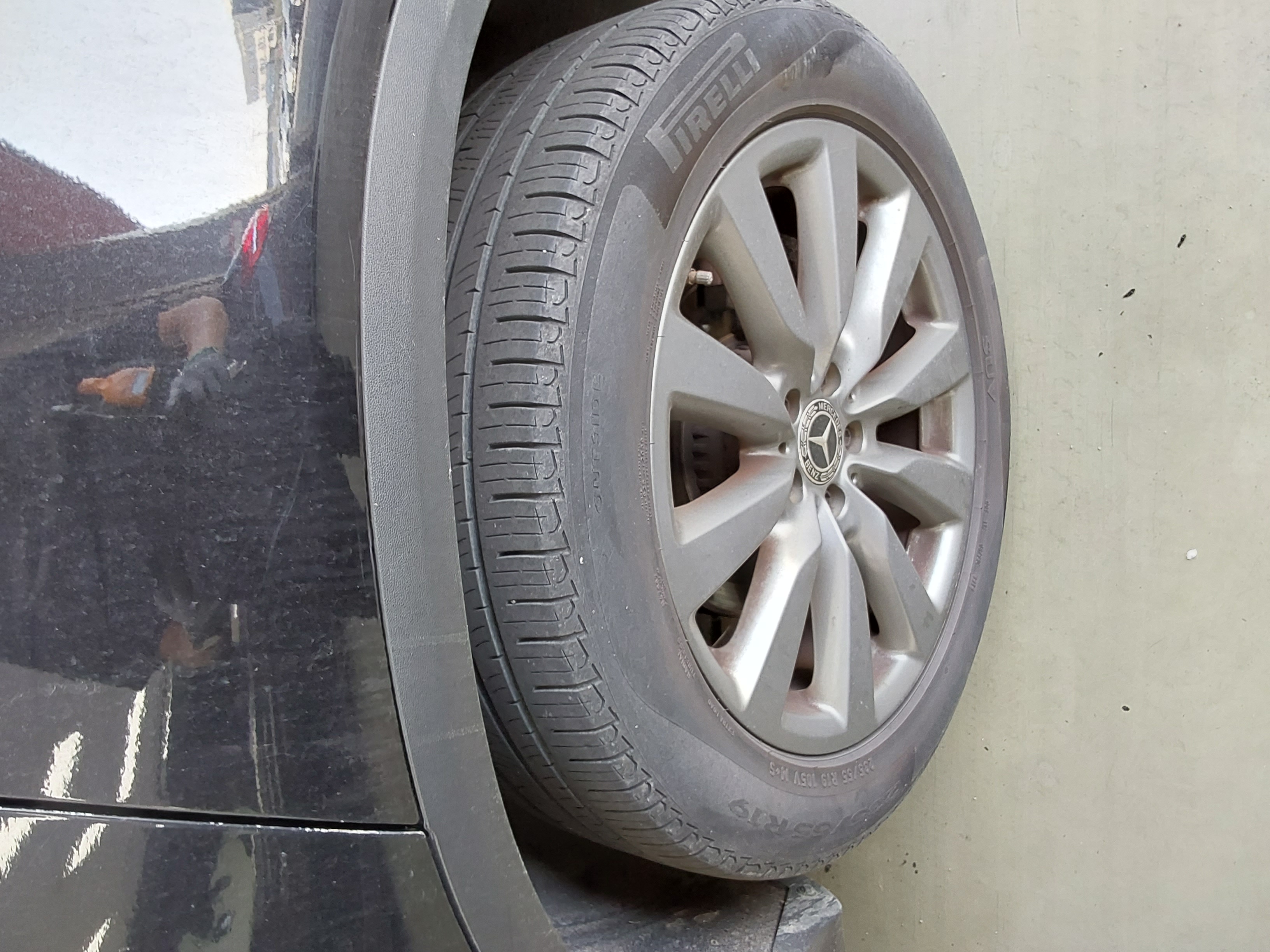 مرسيدس بنز GLC 2019 - صورة 19