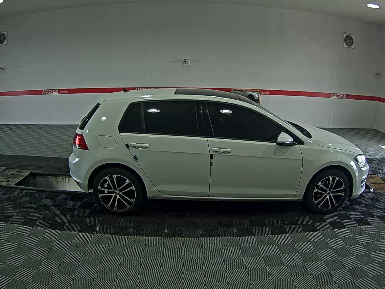 فولكس فاجن جولف 2015 - صورة 3