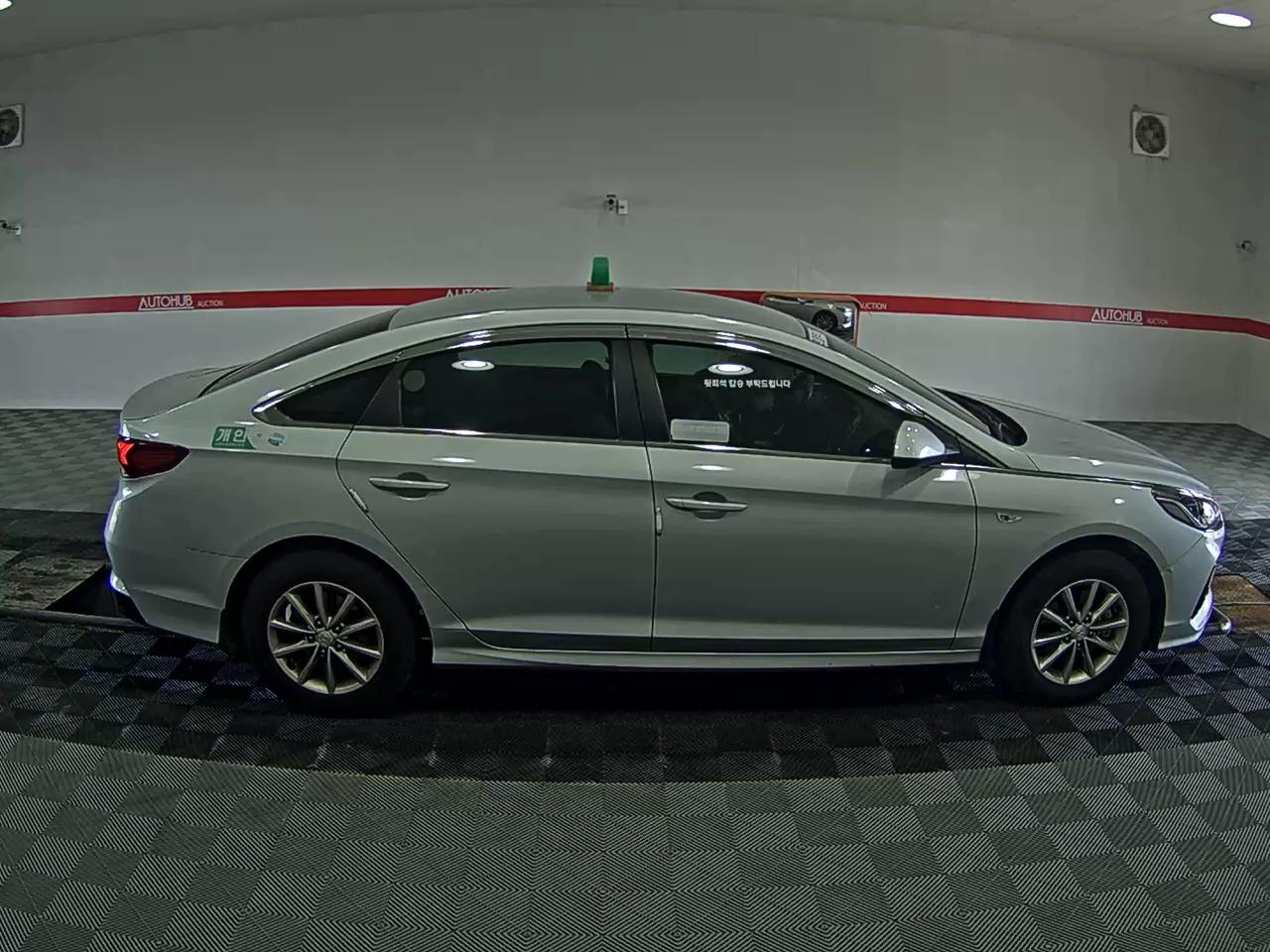 Hyundai Sonata 2020 - Image 3