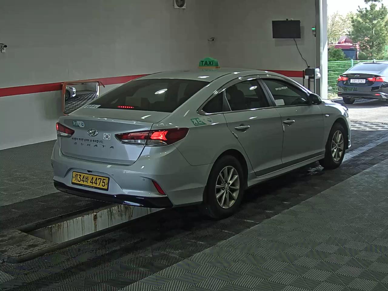 Hyundai Sonata 2020 - Image 4