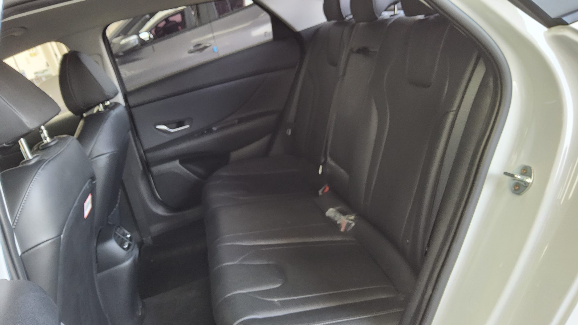 هيونداي إلانترا 2023 - صورة 11