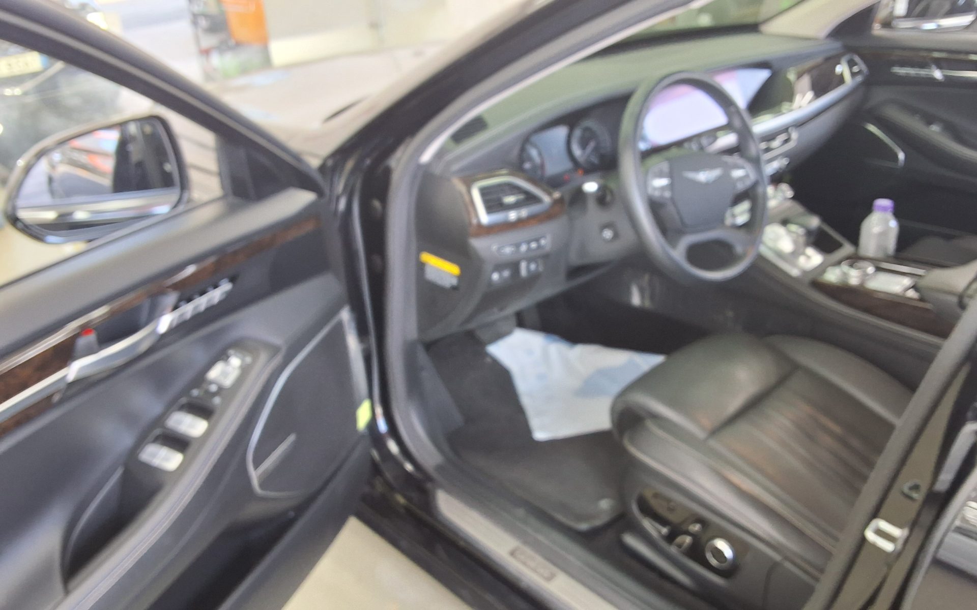 Genesis G90 2022 - Image 9