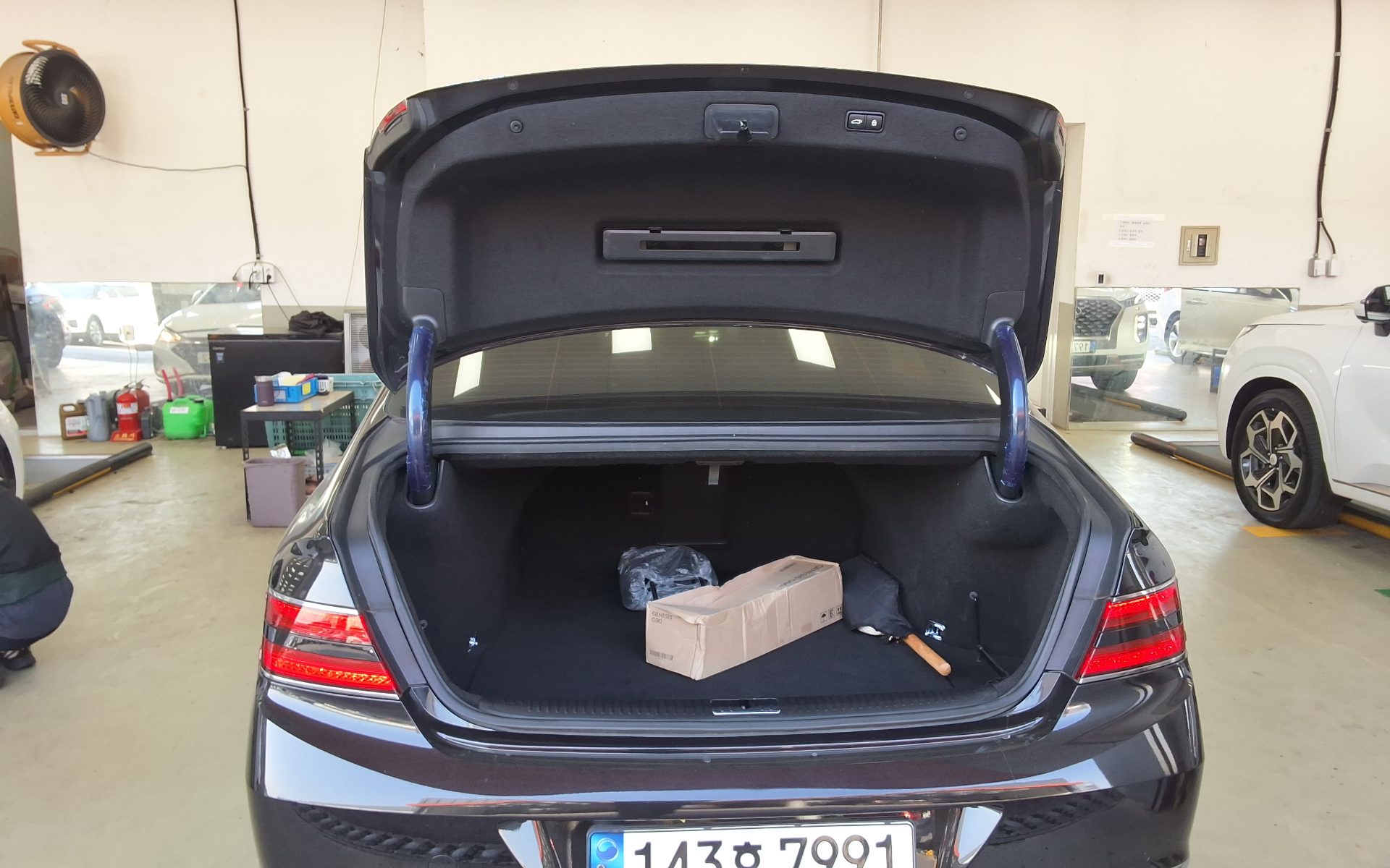 Genesis G90 2022 - Image 14