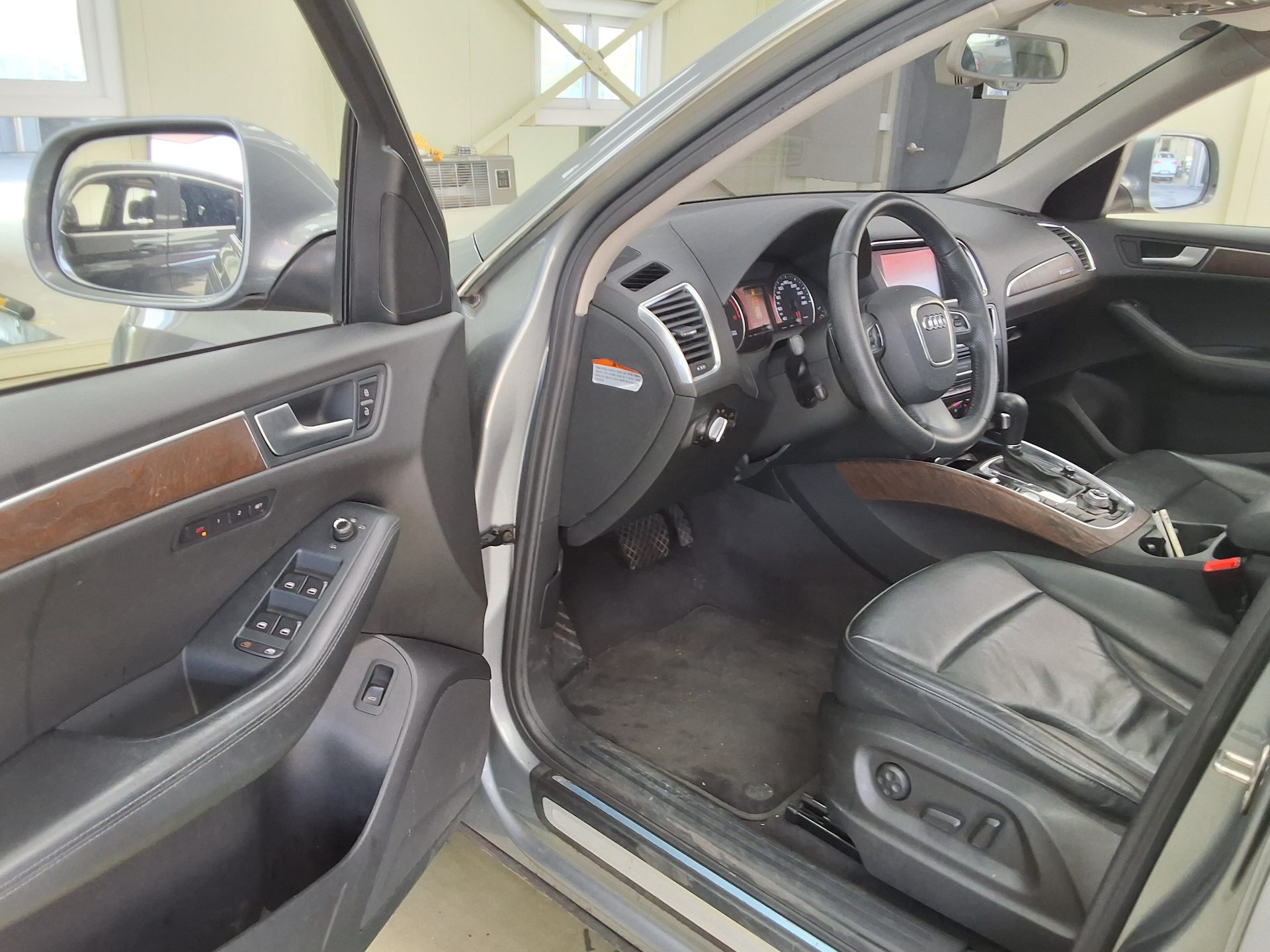 Audi Q5 2012 - Image 9