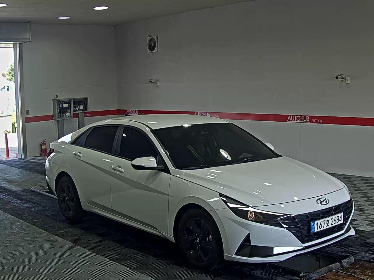 هيونداي إلانترا 2023 - صورة 2