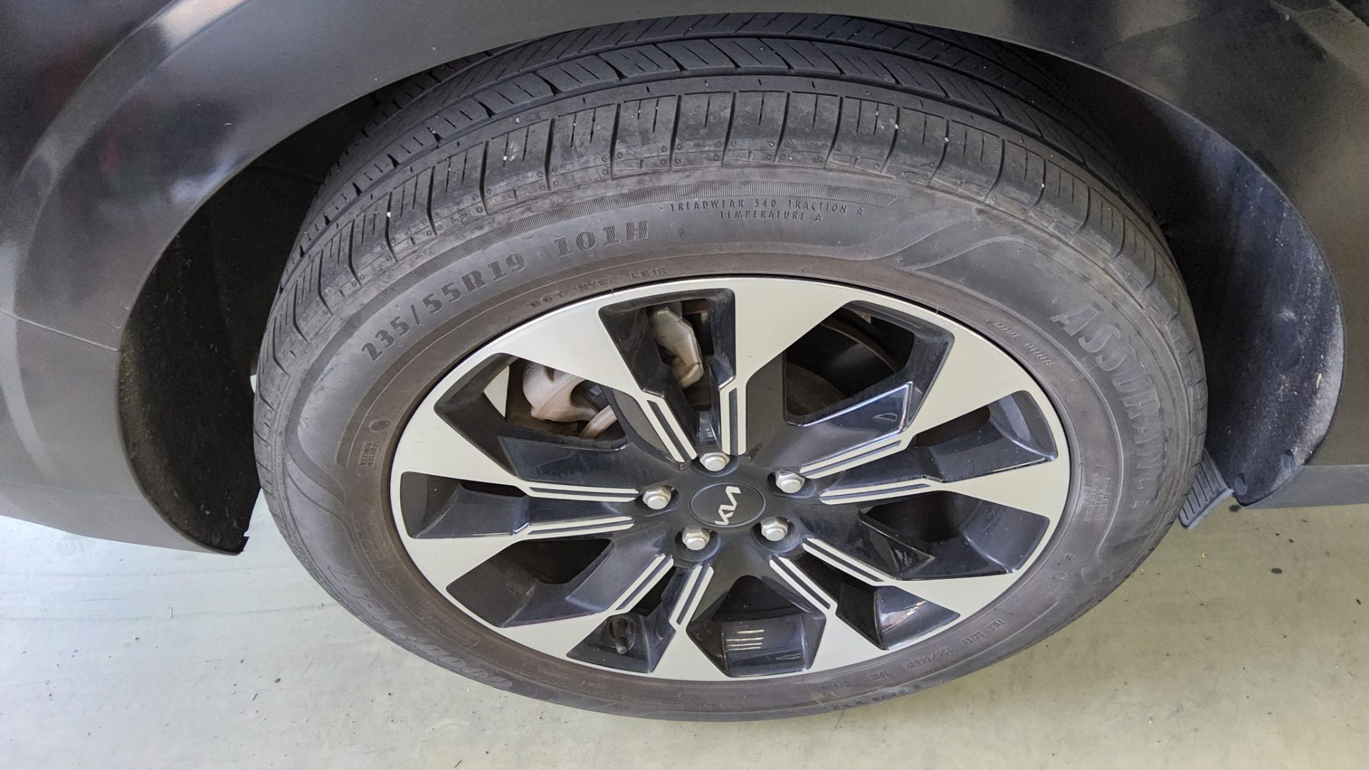 Kia Carnival 2022 - Image 19