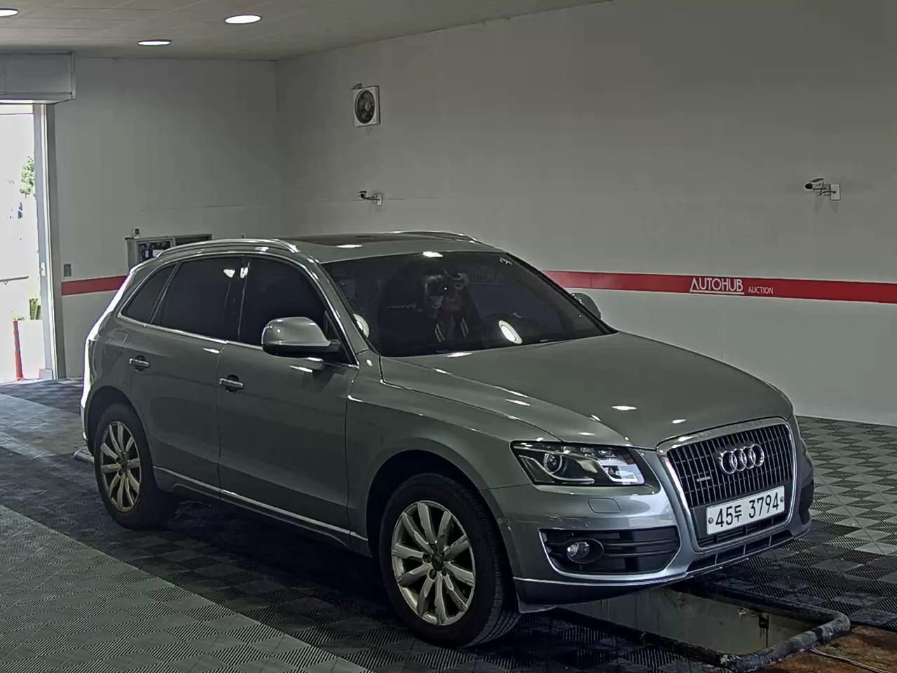 Audi Q5 2012 - Image 2