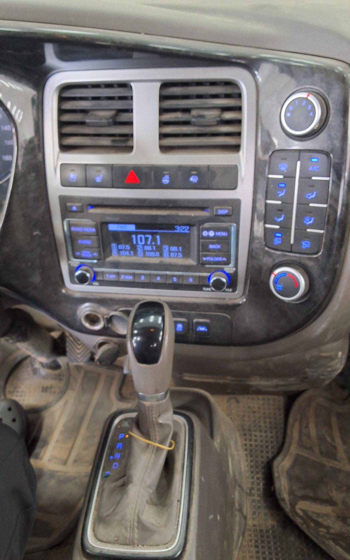 Hyundai Porter 2022 - Image 13
