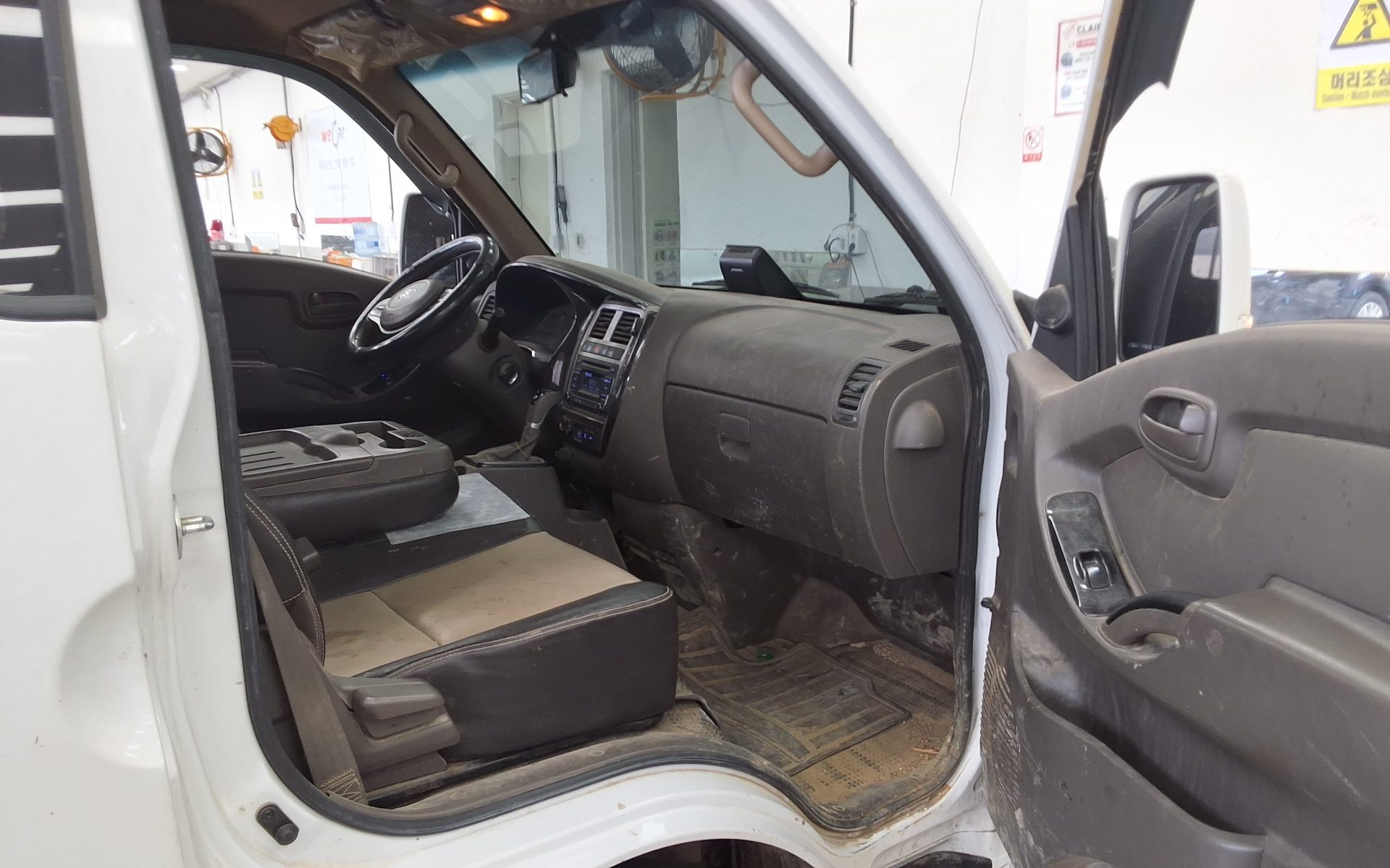 Hyundai Porter 2022 - Image 10