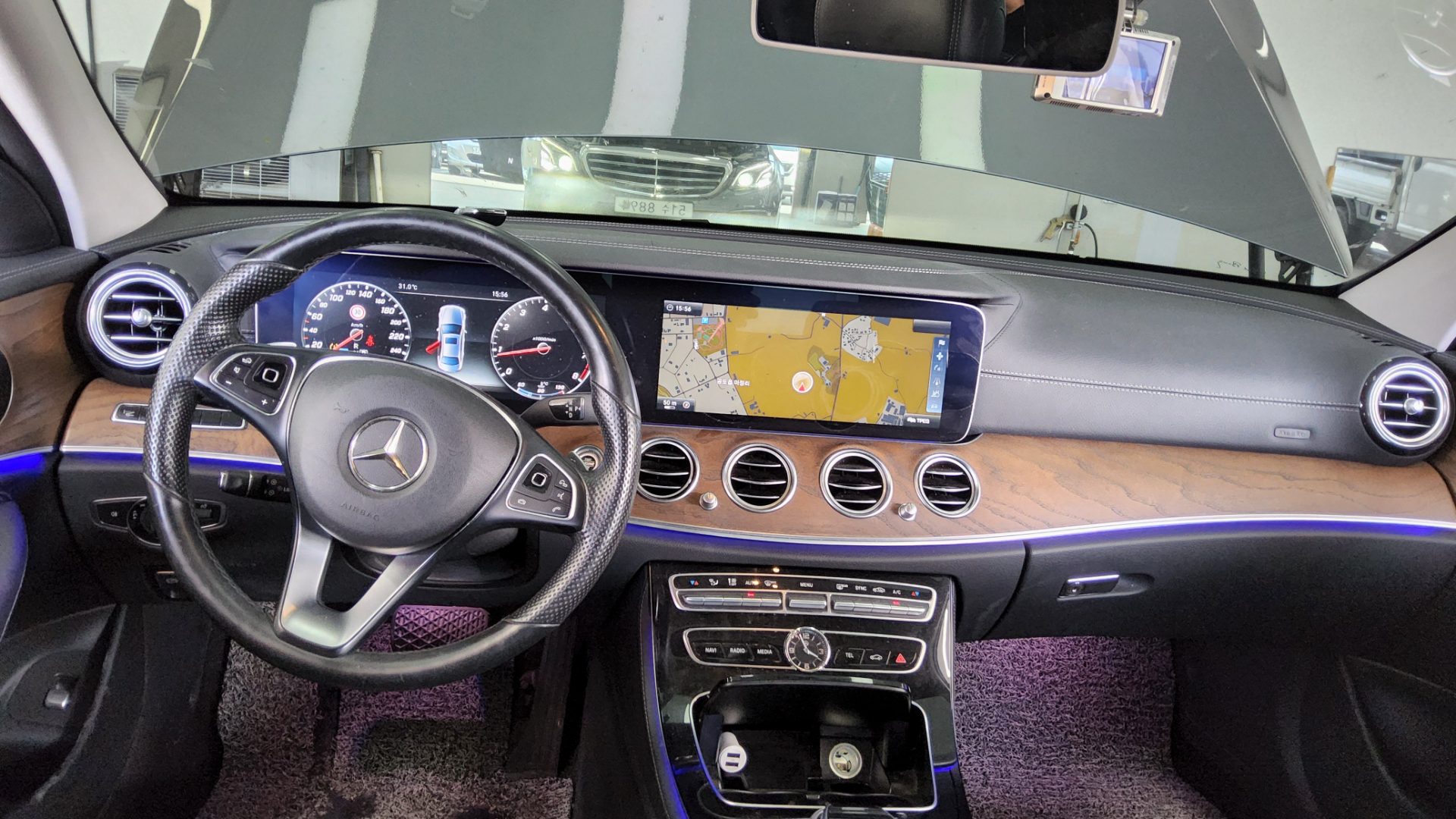 Mercedes-Benz E-Class 2017 - Image 10