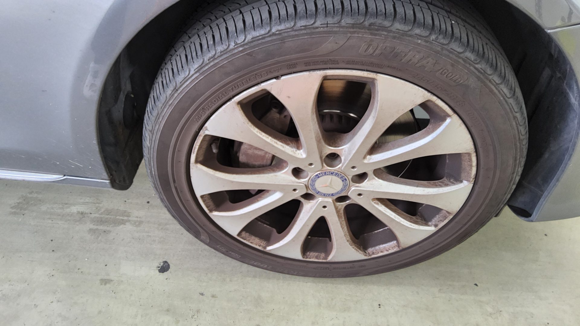 Mercedes-Benz E-Class 2017 - Image 18