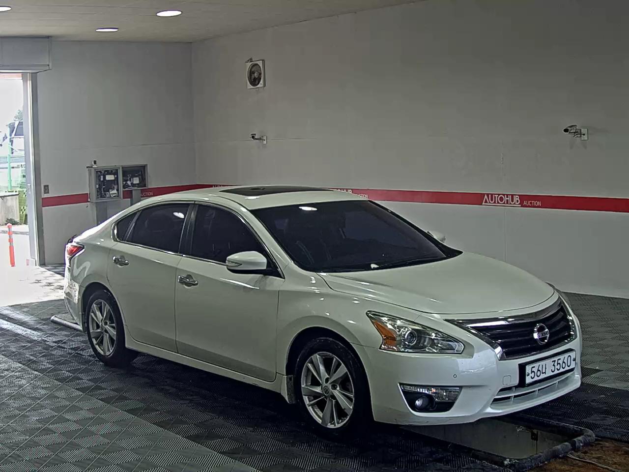 Nissan Altima 2015 - Image 2