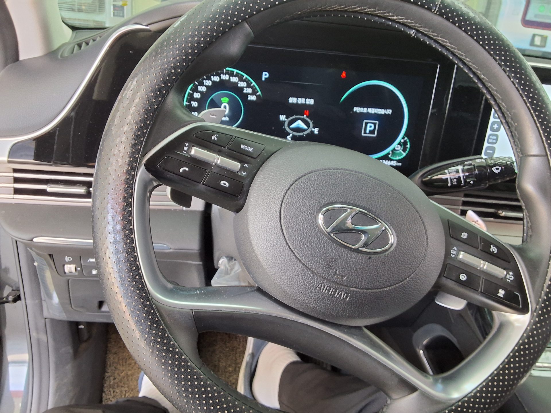 Hyundai Grandeur 2022 - Image 17