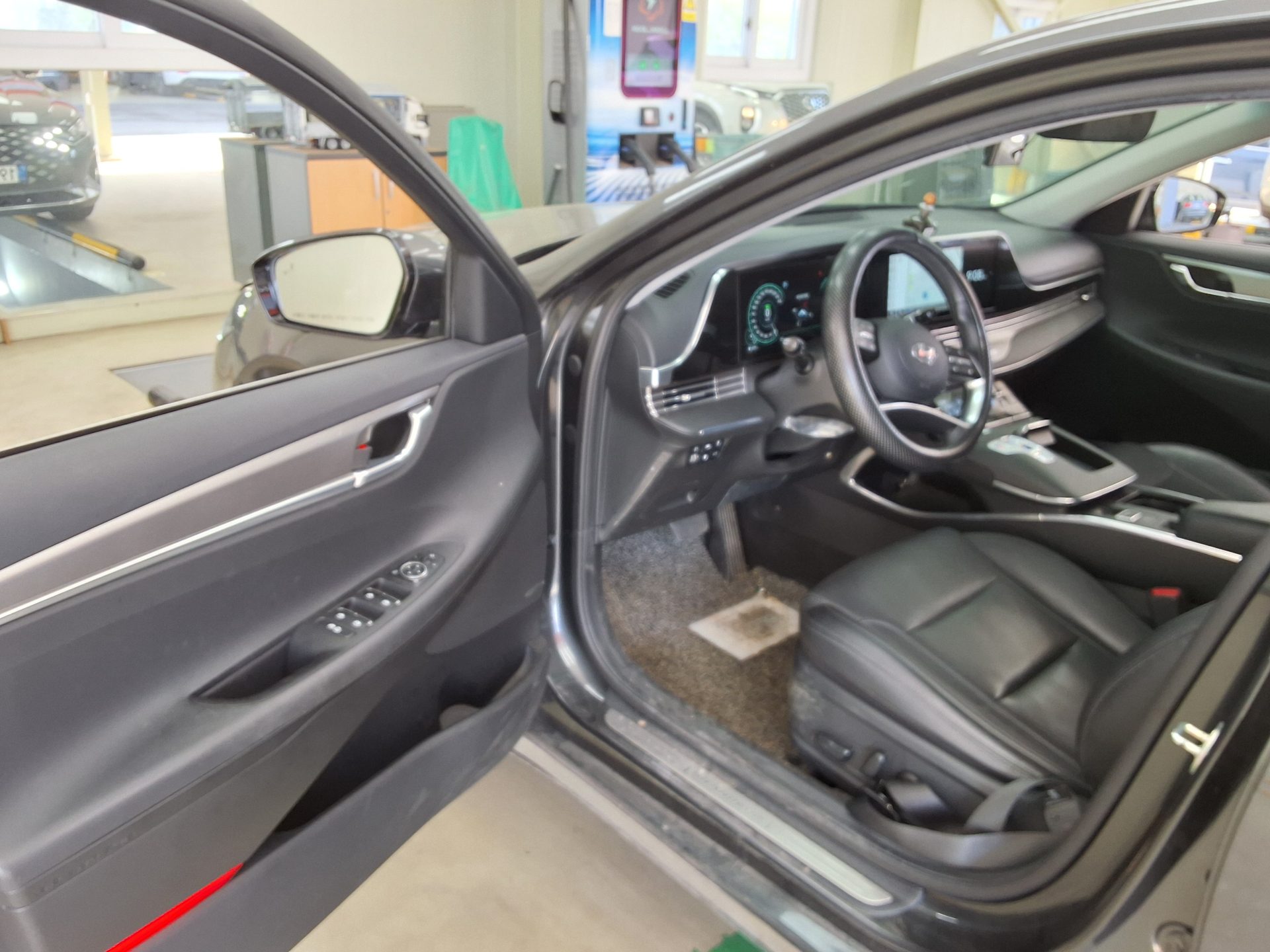 Hyundai Grandeur 2022 - Image 9