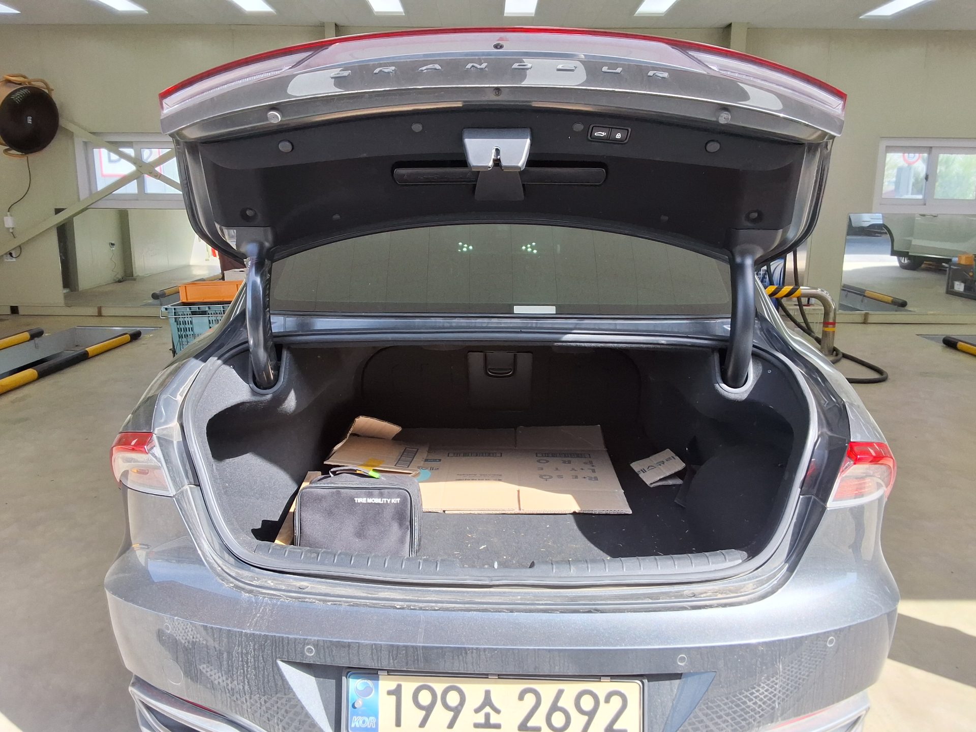 Hyundai Grandeur 2022 - Image 14