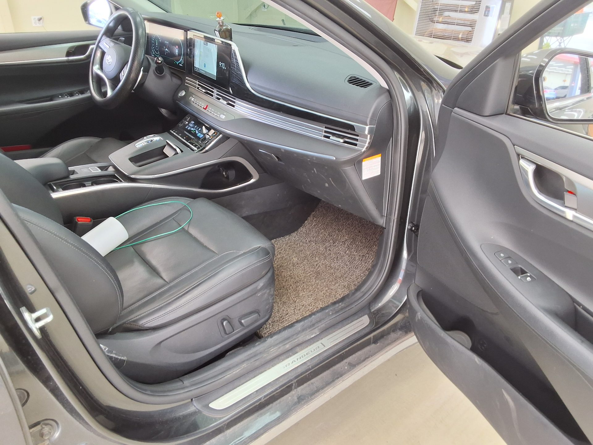 Hyundai Grandeur 2022 - Image 13