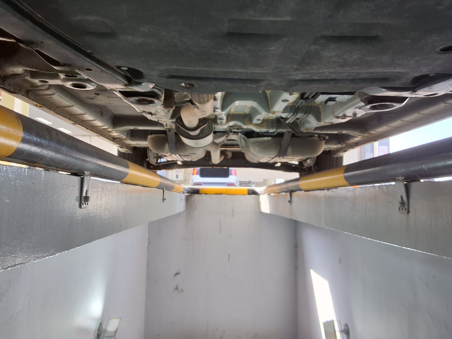 KG Mobility Korando 2017 - Image 18