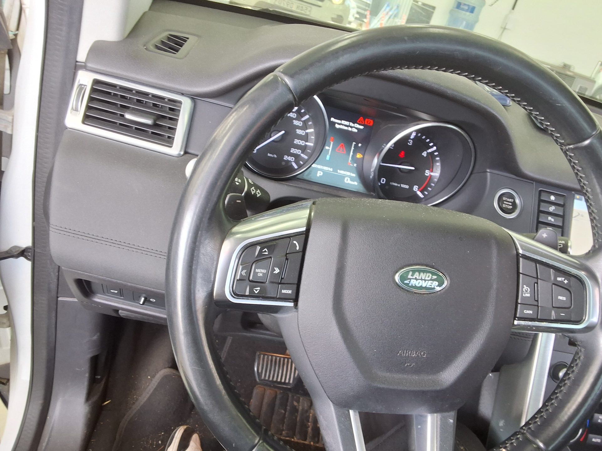 Land Rover Discovery - 21
