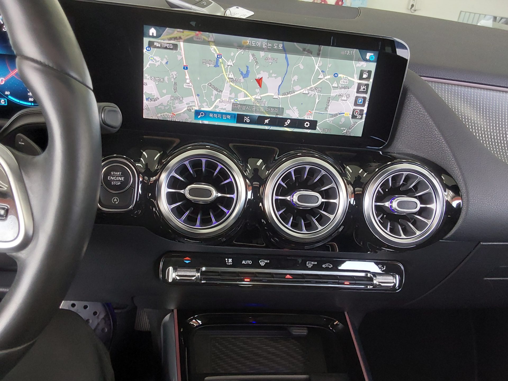 Mercedes-Benz GLA-Class - 17