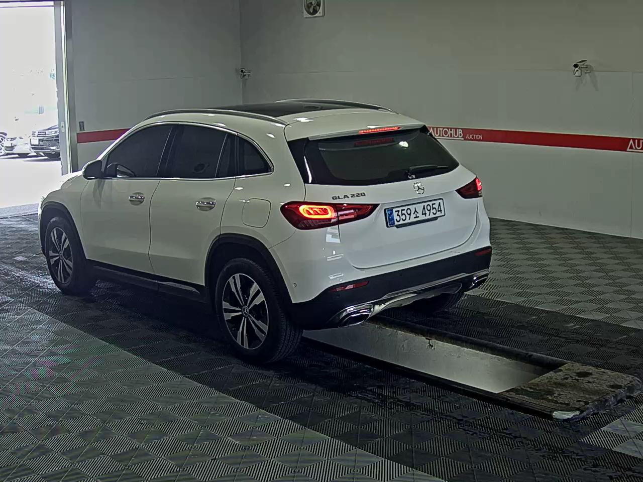Mercedes-Benz GLA-Class - 5