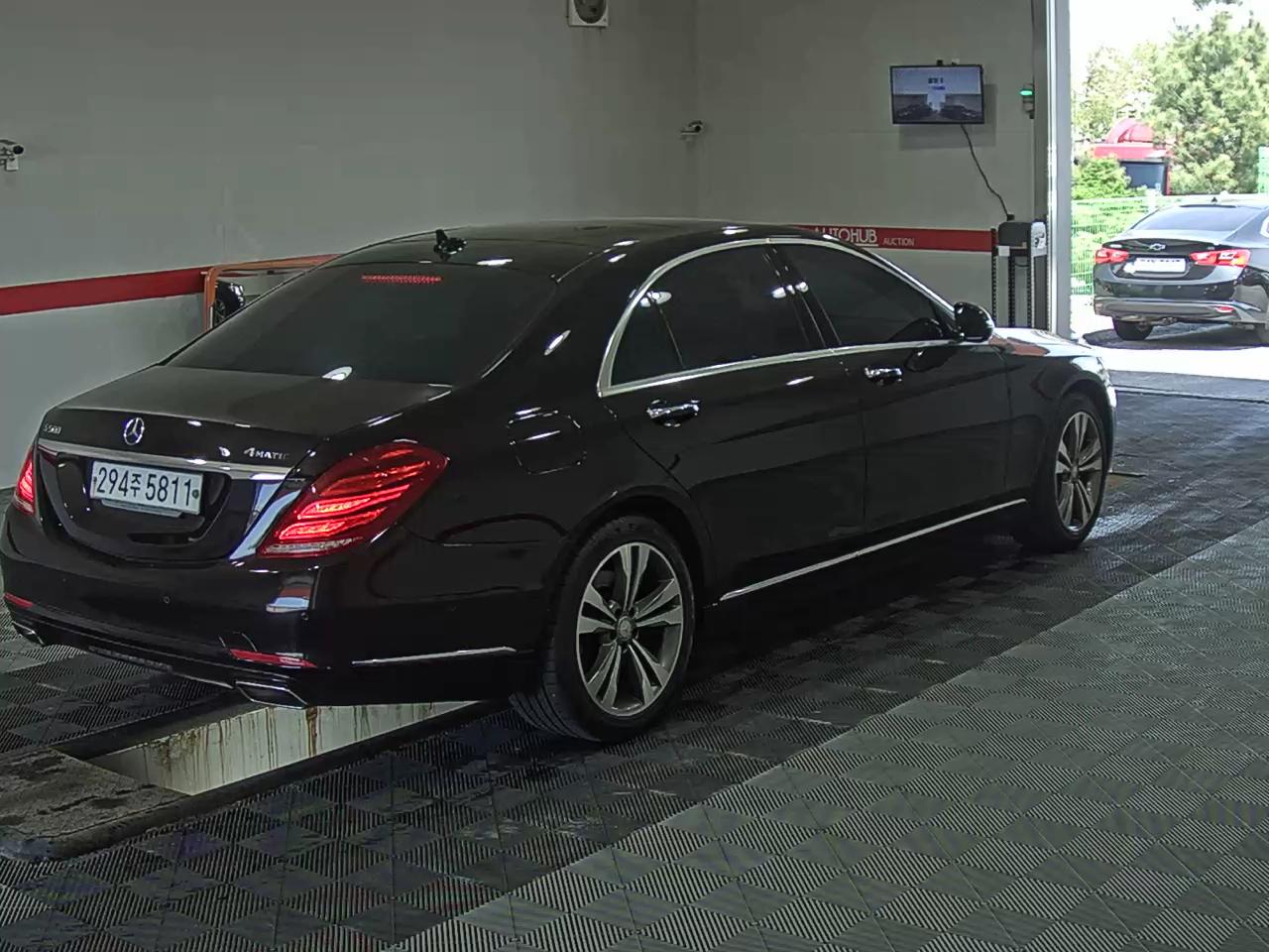 مرسيدس بنز إس كلاس 2015 - صورة 4