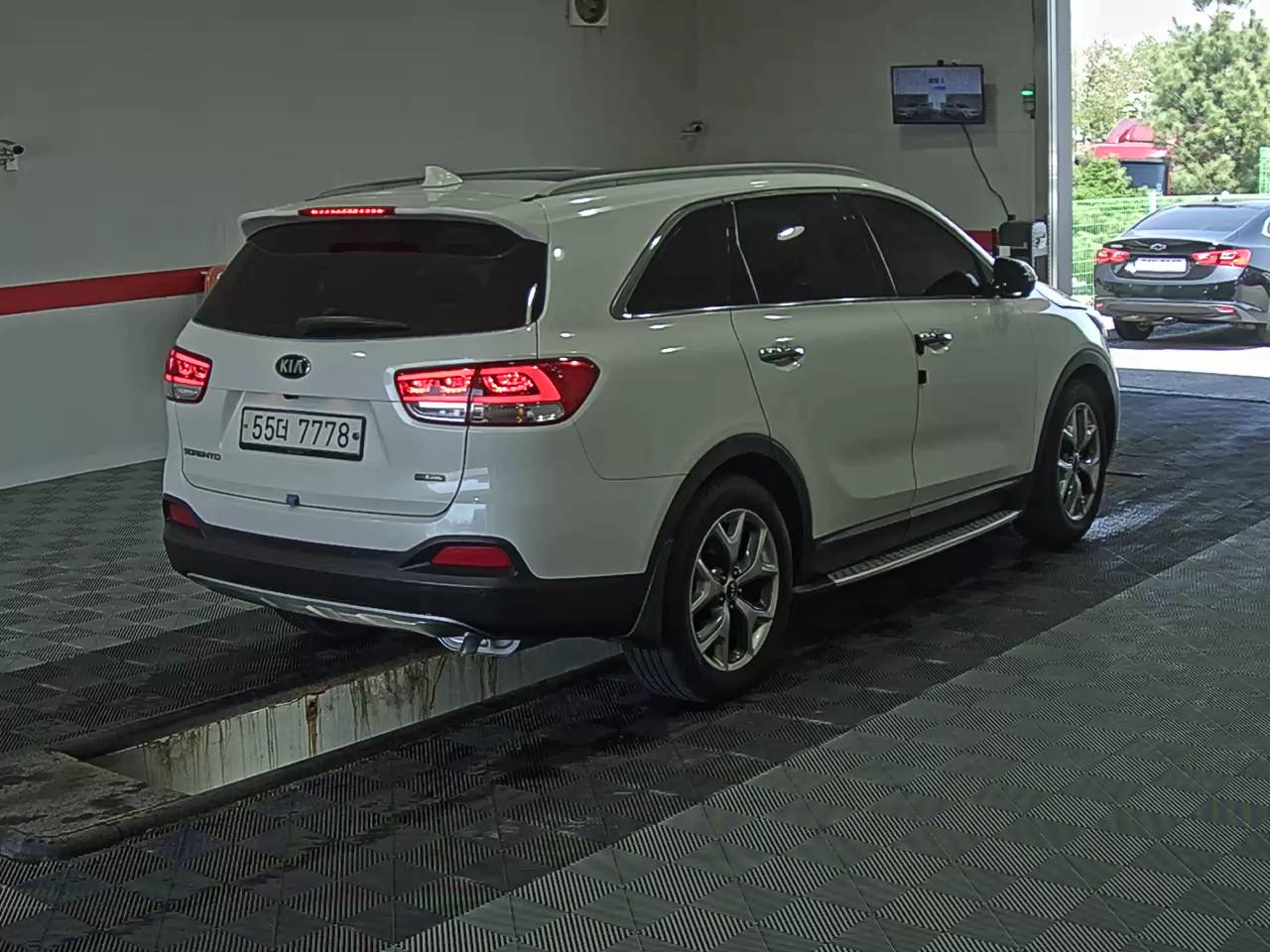 كيا أخرى 2016 - صورة 4