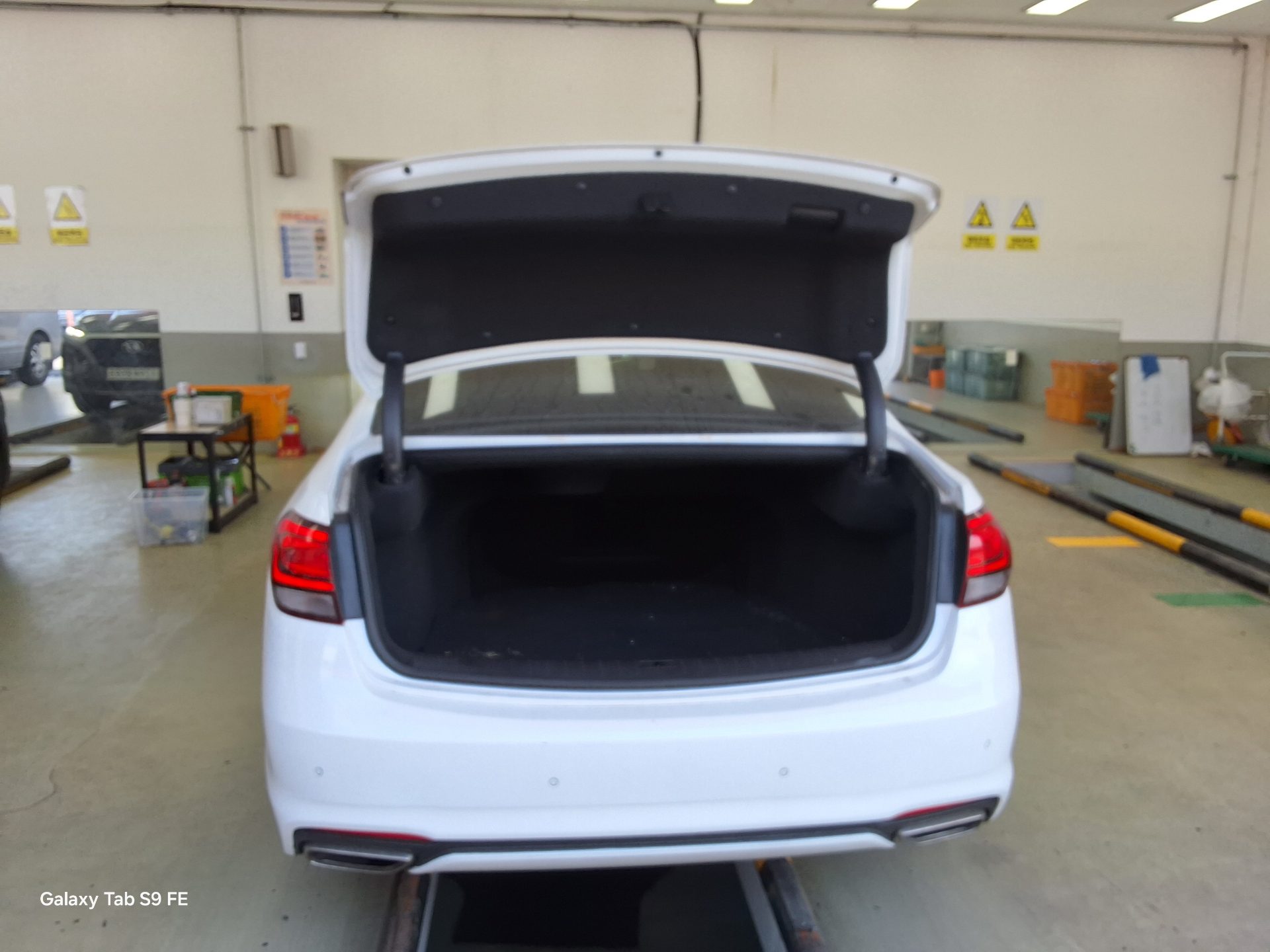 Hyundai Aslan 2016 - Image 14