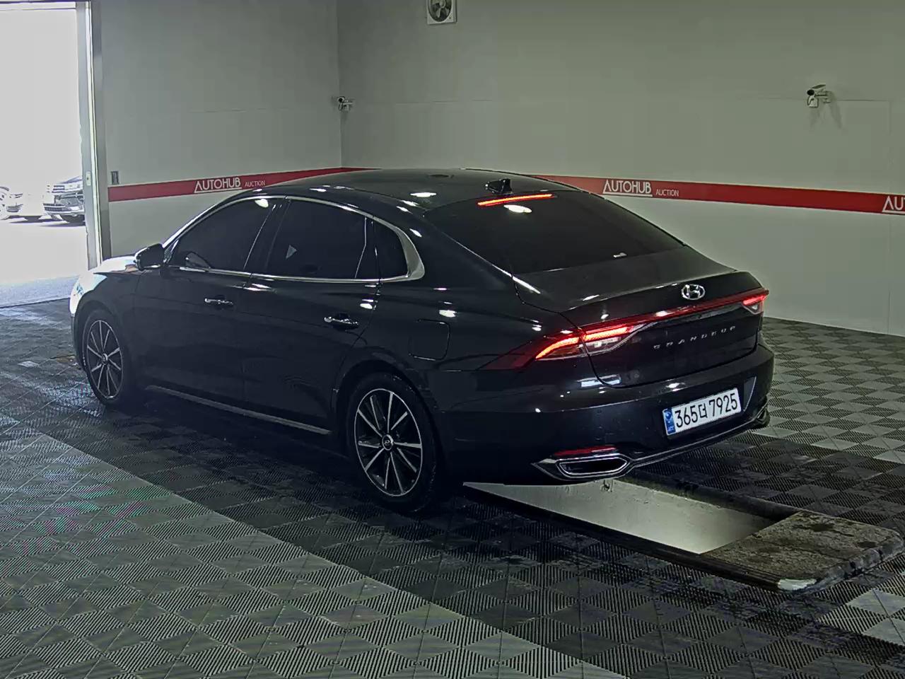 Hyundai Grandeur 2022 - Image 5