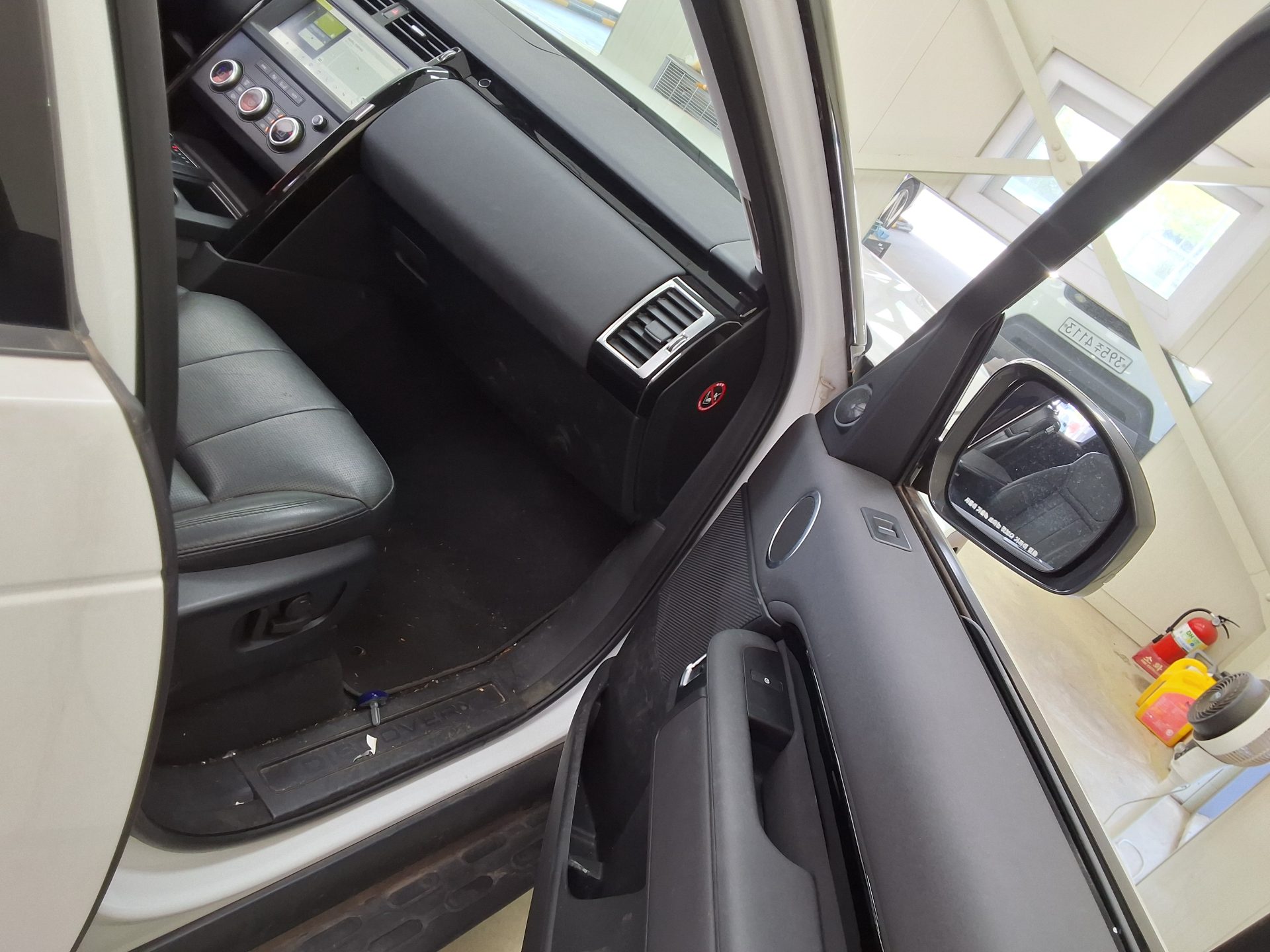 Land Rover Discovery - 13