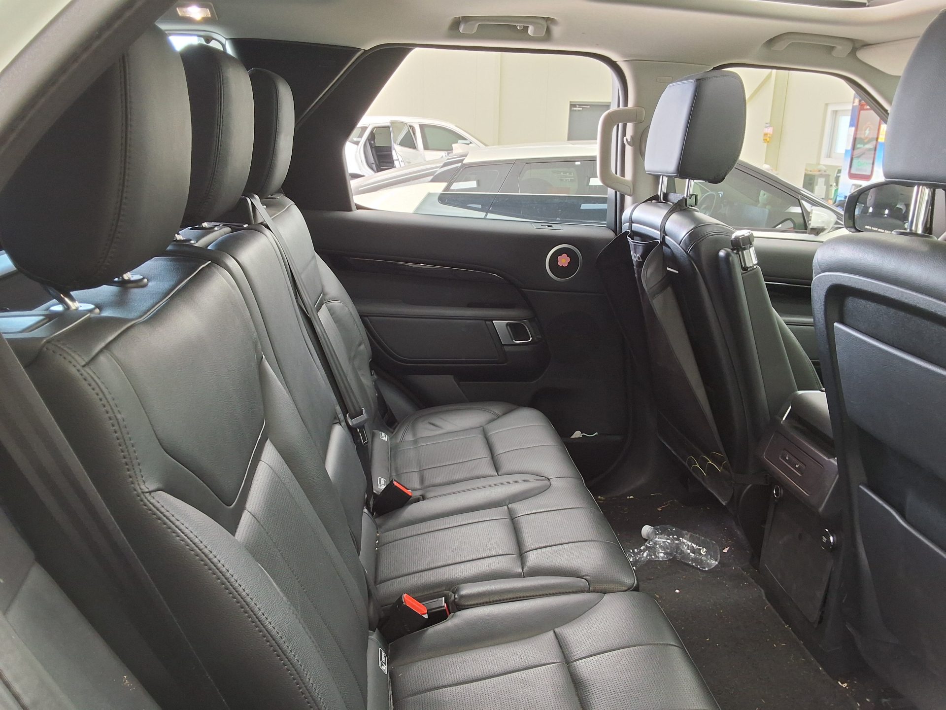 Land Rover Discovery - 12