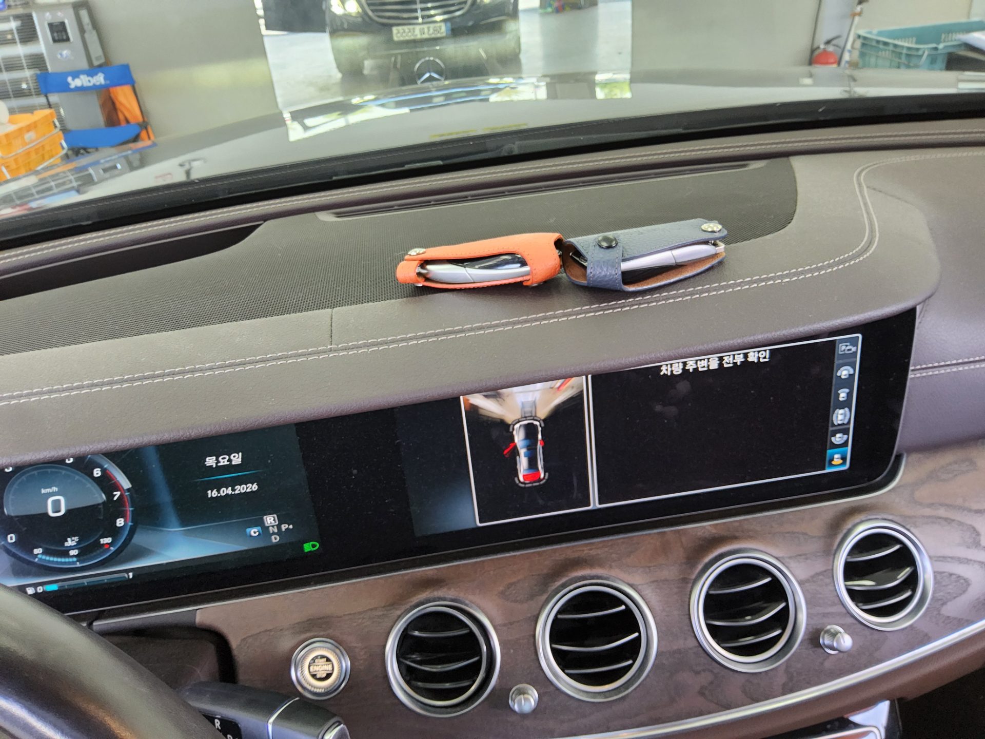 Mercedes-Benz E-Class 2017 - Image 18