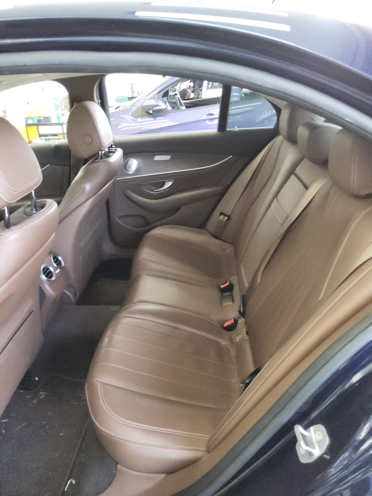 Mercedes-Benz E-Class 2017 - Image 11