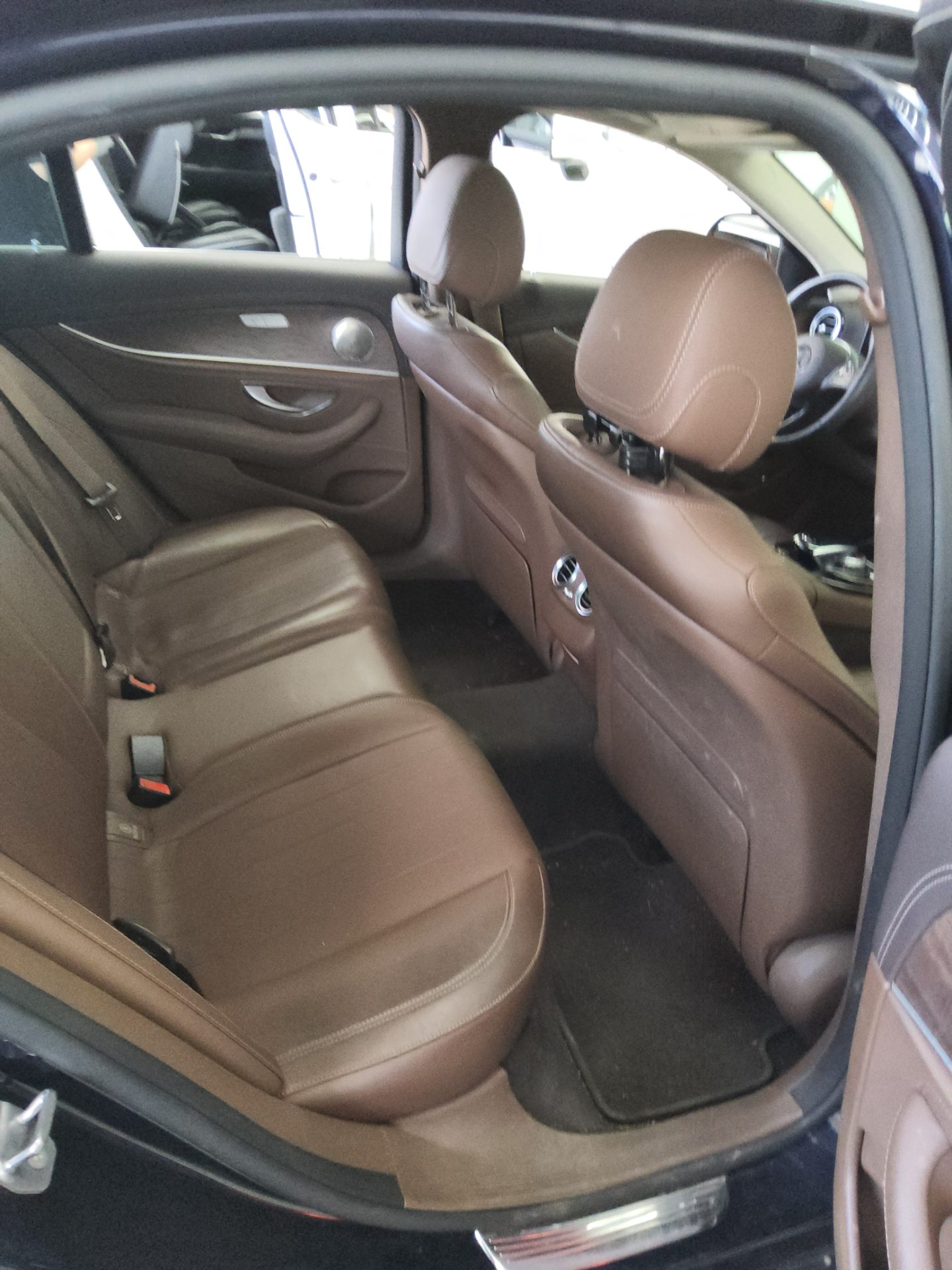 Mercedes-Benz E-Class 2017 - Image 12