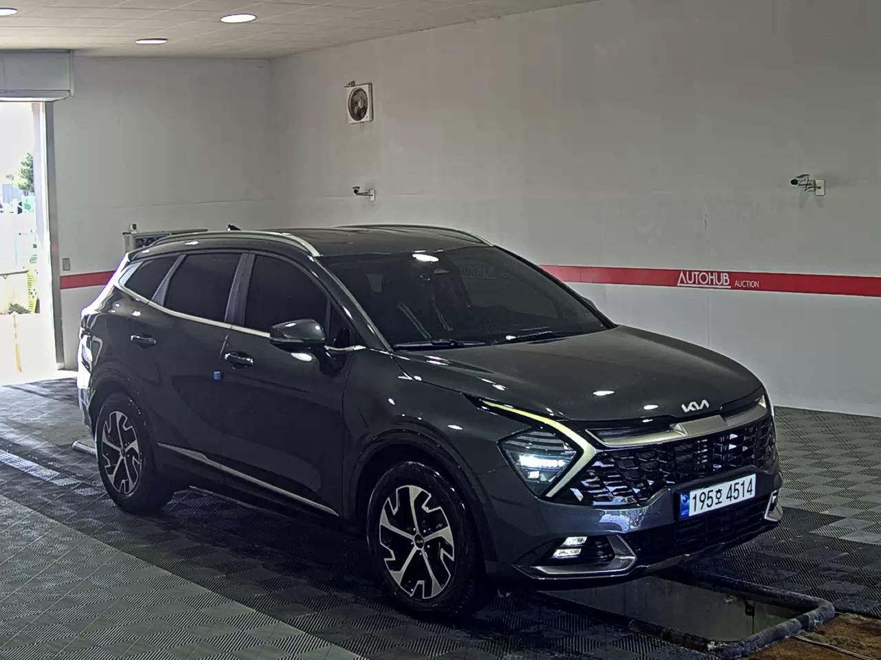 Kia Other 2023 - Image 2