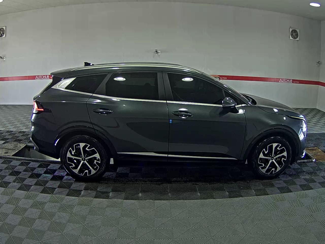 Kia Other 2023 - Image 3