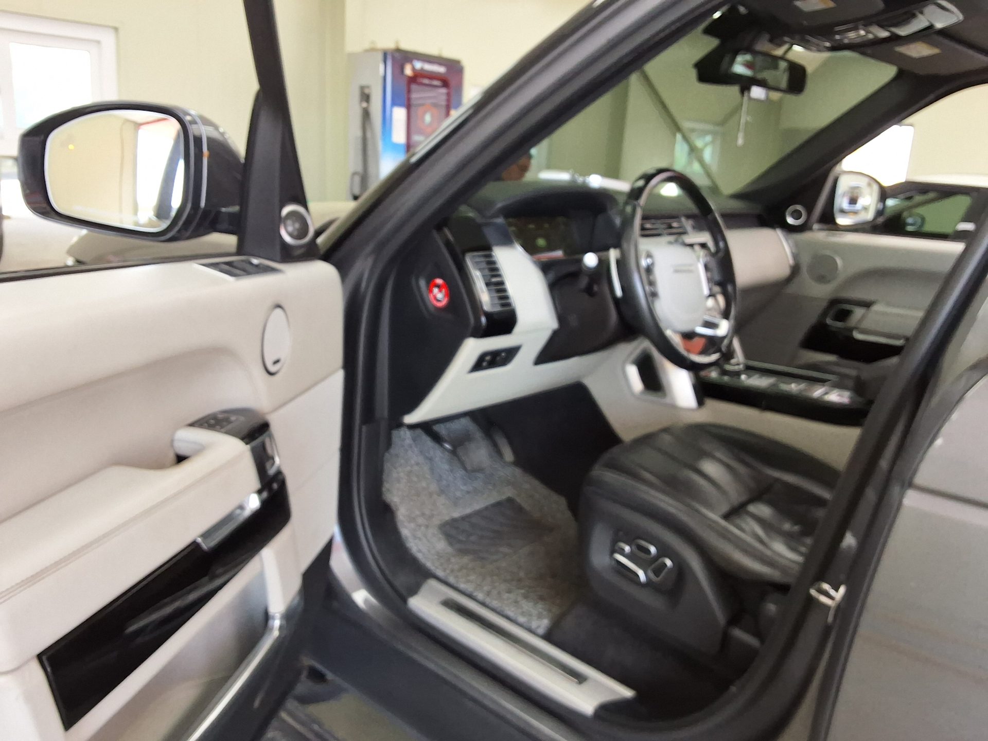 Land Rover Range Rover - 9