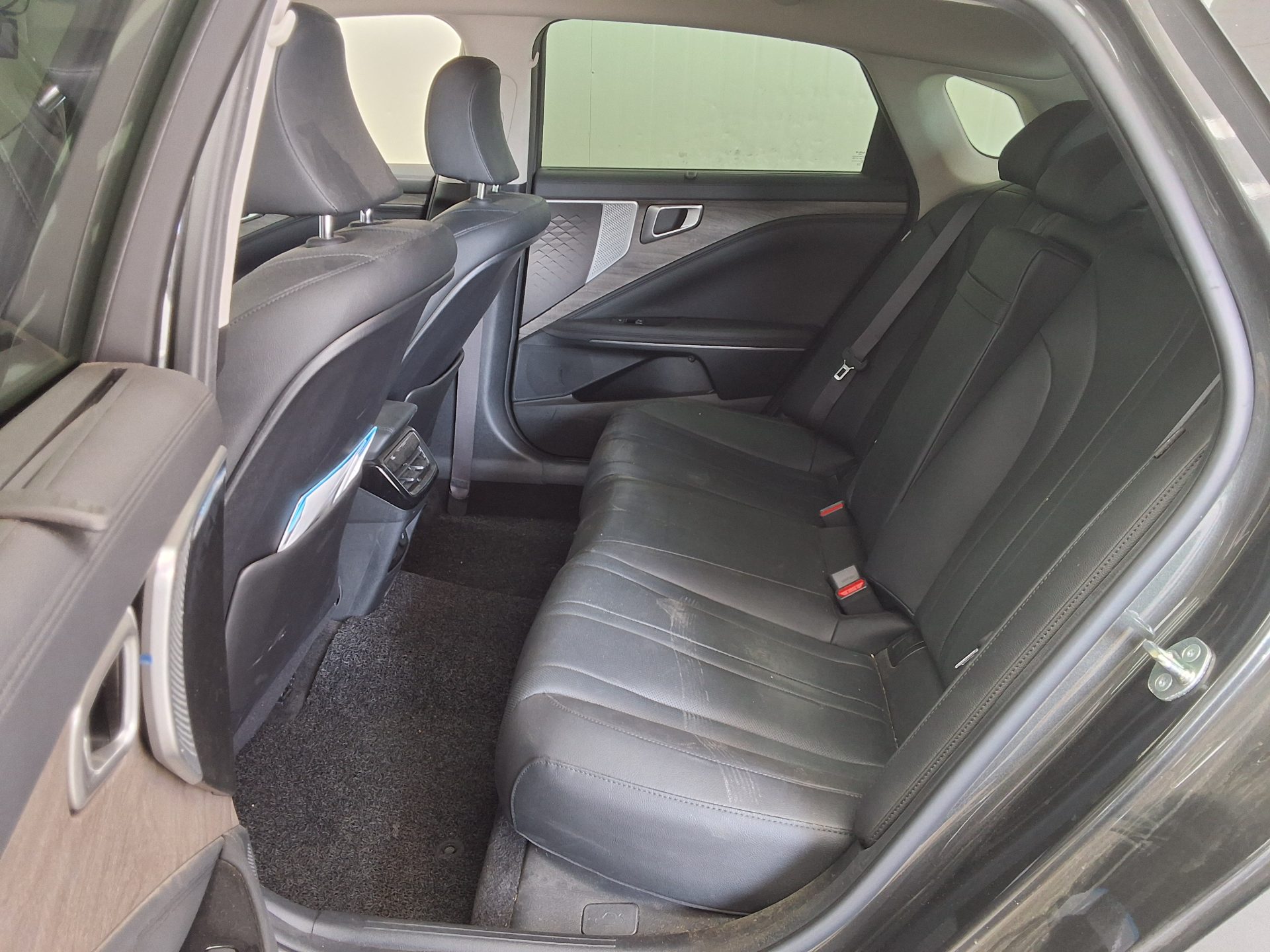 Kia K8 2023 - Image 11