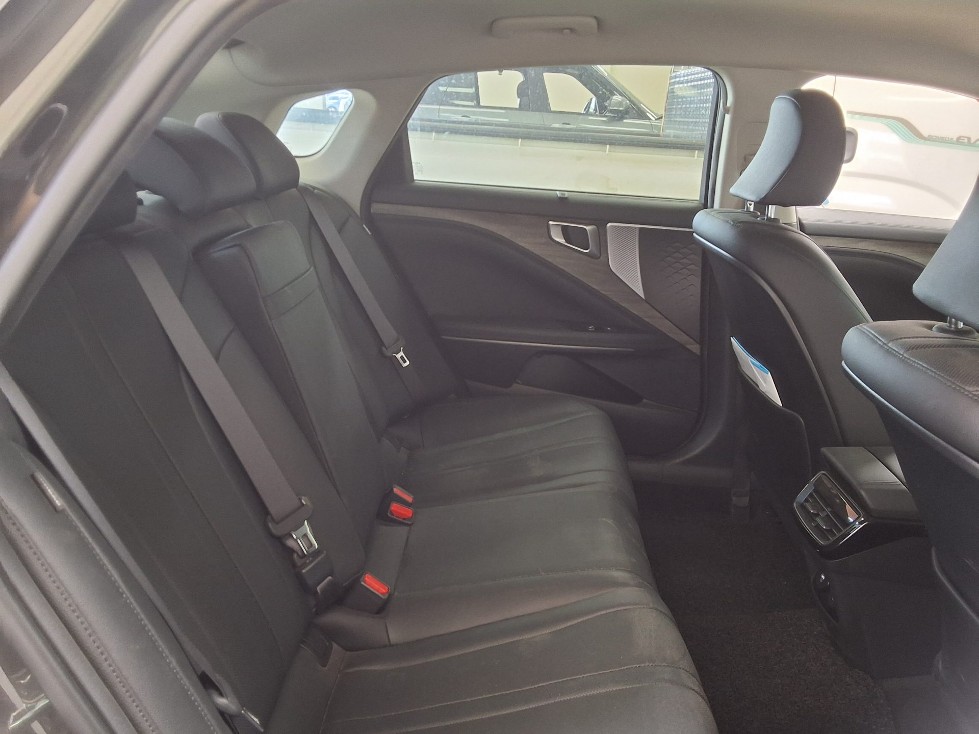 Kia K8 2023 - Image 12