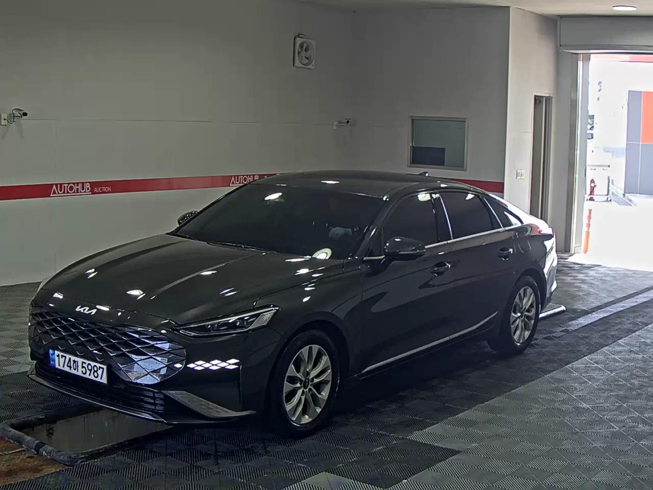Kia K8