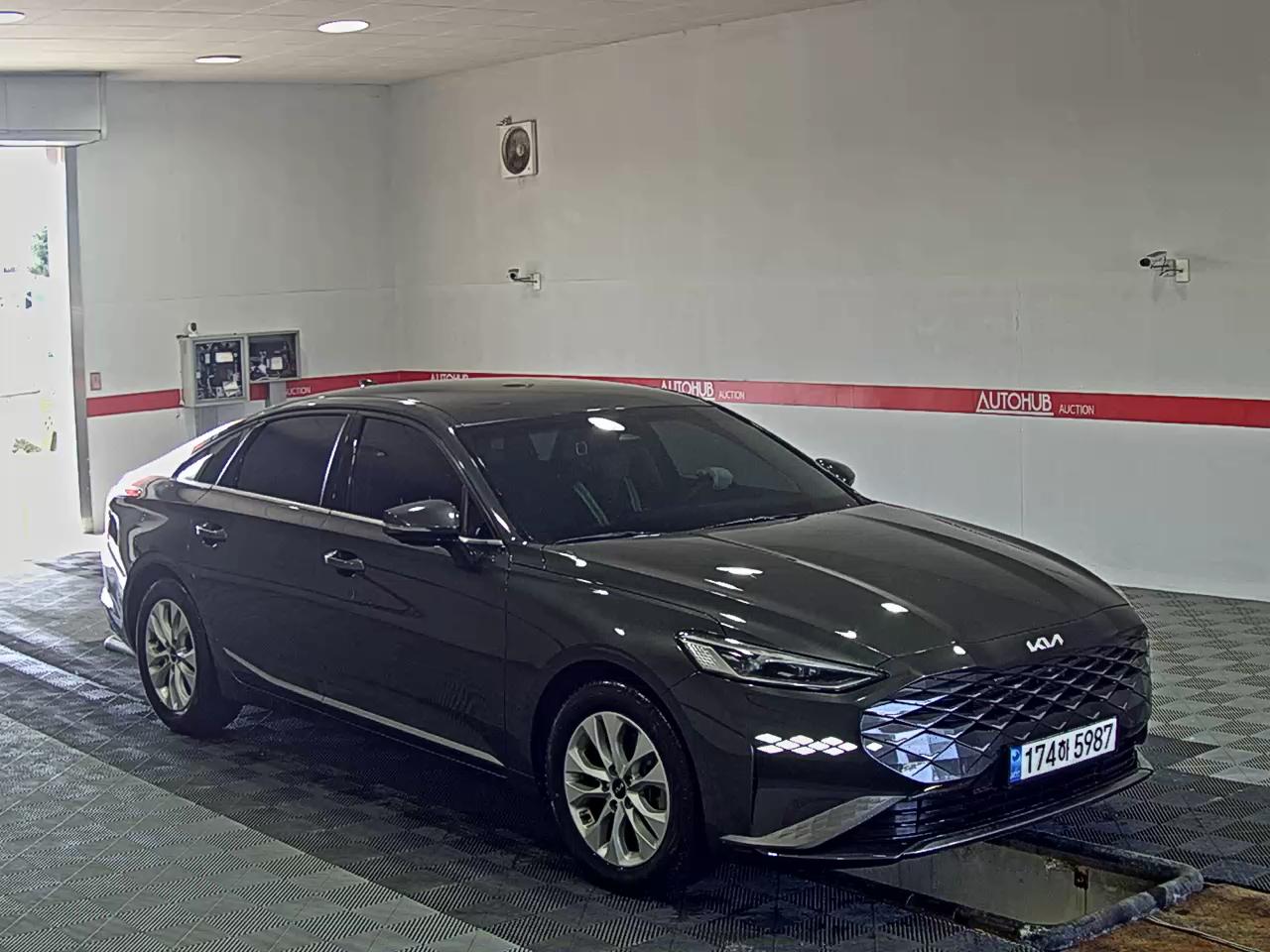 Kia K8 2023 - Image 2