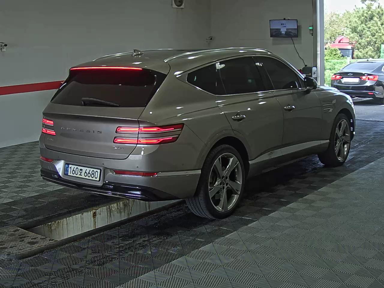 جينيسيس GV80 2021 - صورة 4