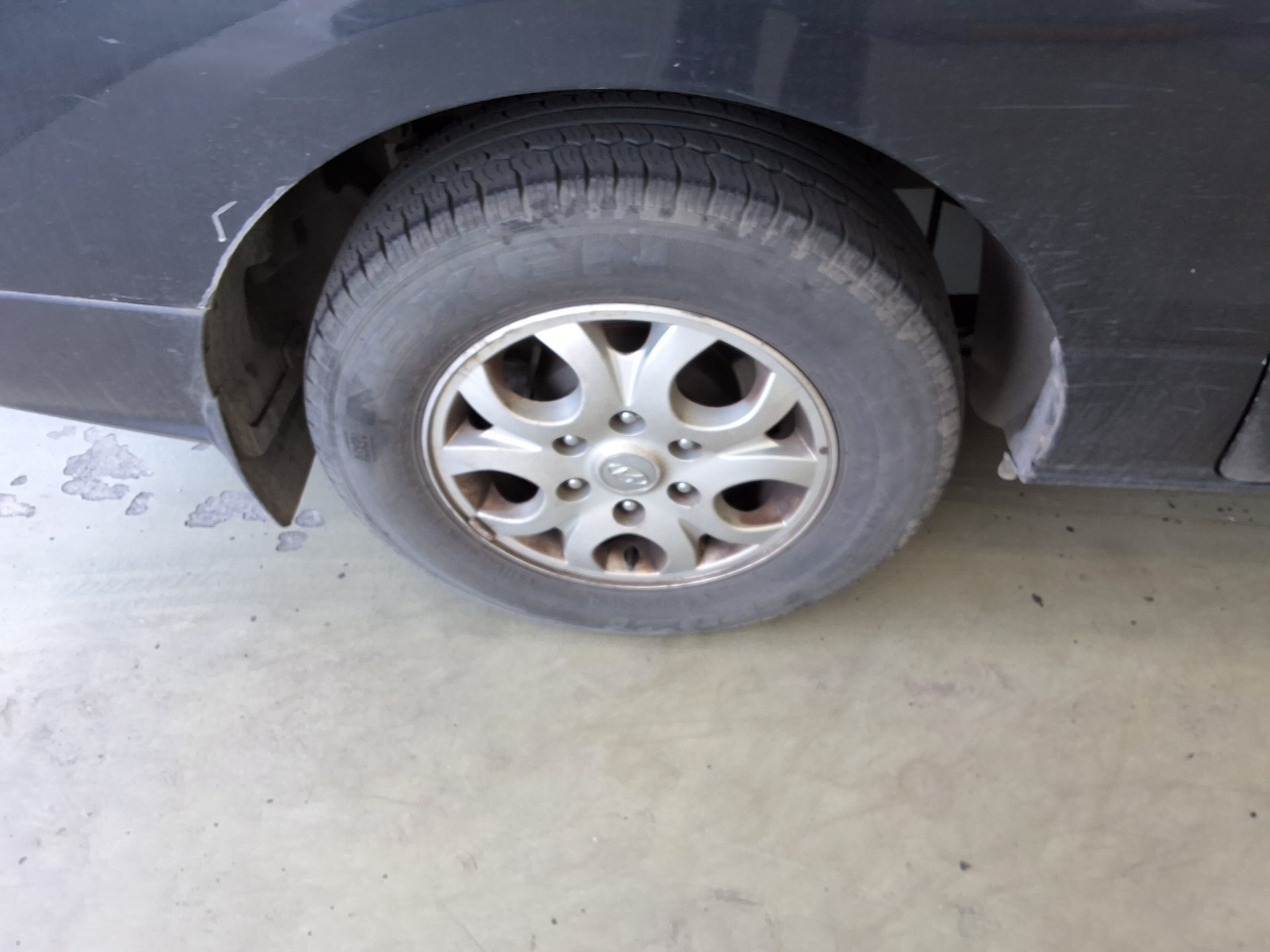 Hyundai Grand Starex 2015 - Image 21