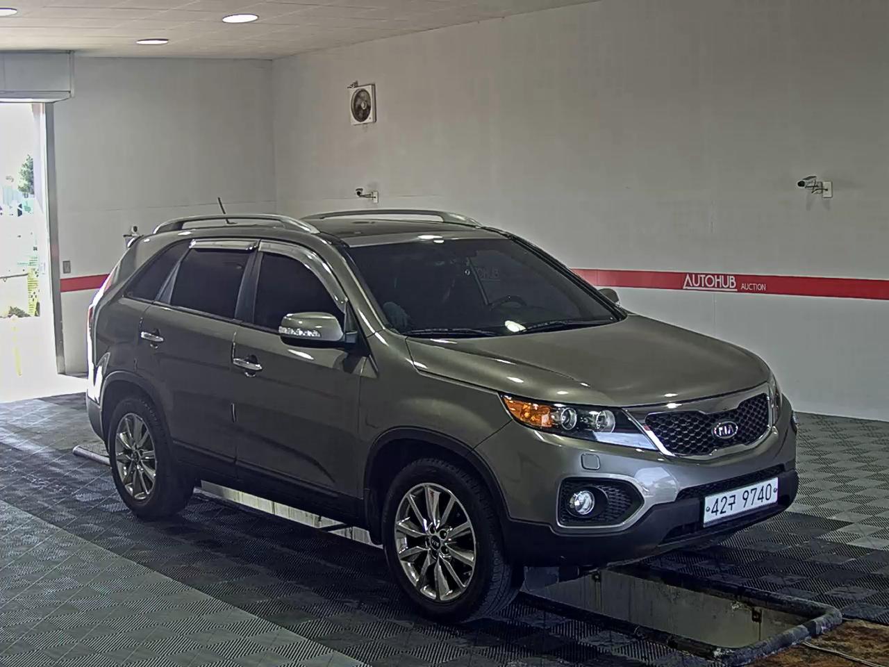 كيا سورينتو 2011 - صورة 2