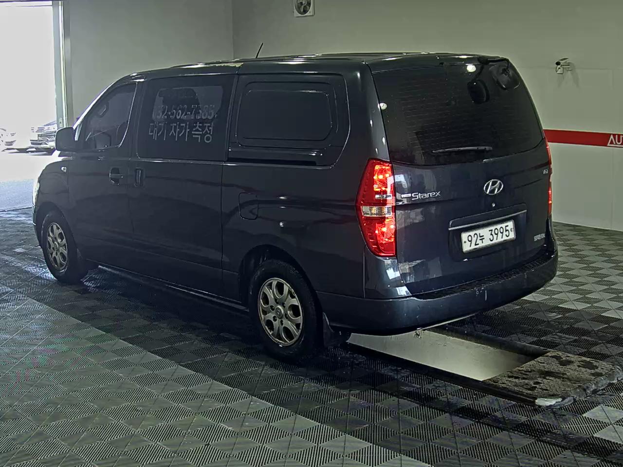 Hyundai Grand Starex 2015 - Image 5