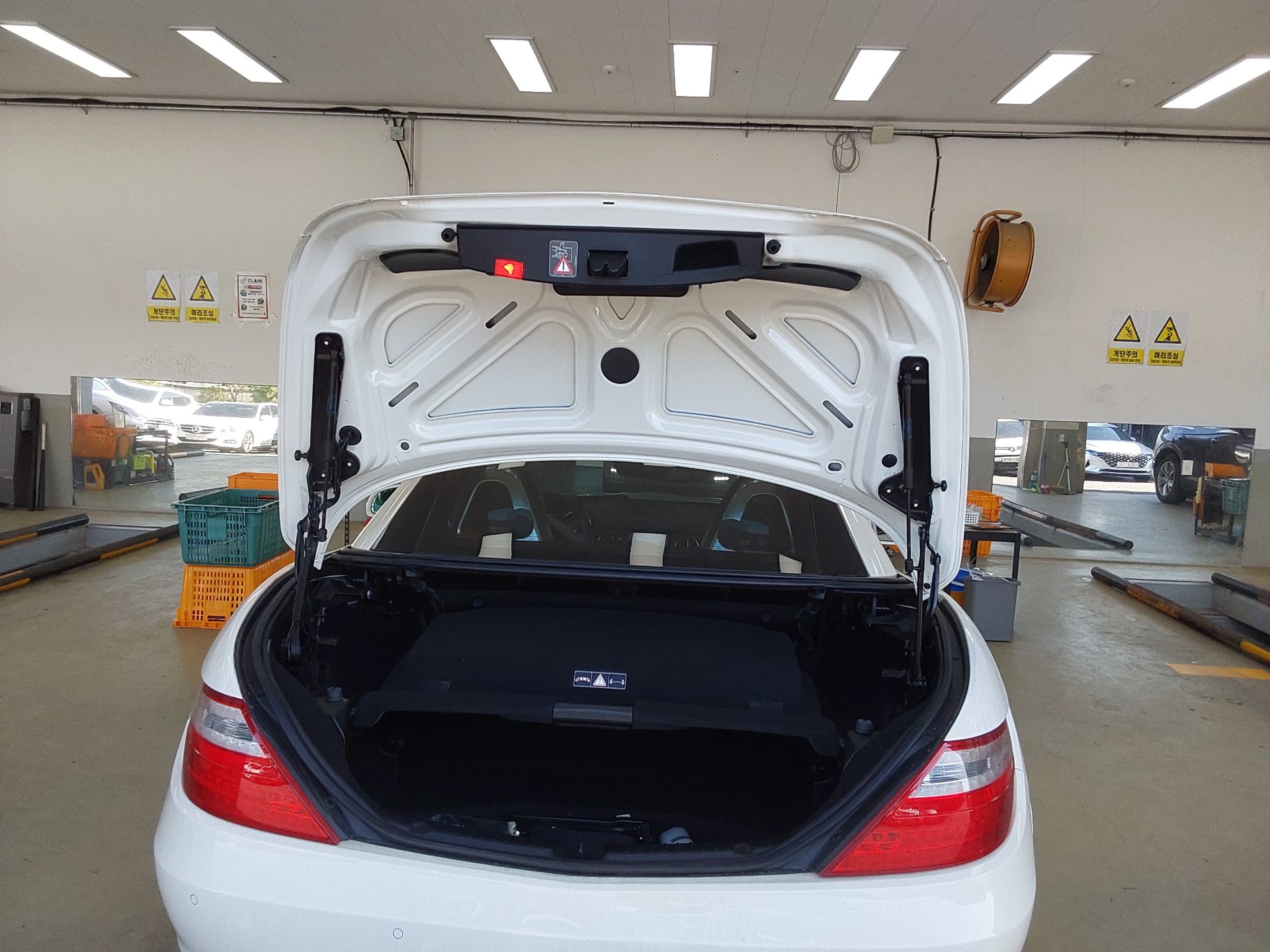 메르세데스-벤츠 K3 2013 - 이미지 12