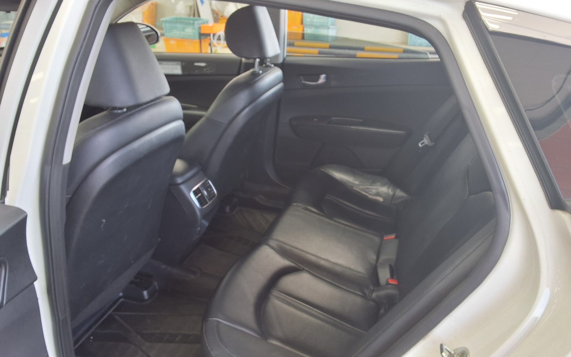 كيا أخرى 2021 - صورة 11